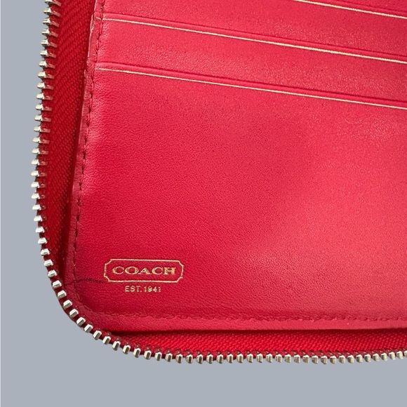 Coach Embossed Red Leather Zip Planner/Wallet/Organizer Clutch & Coach Pen - Picture 5 of 12